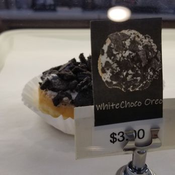 Donut Hub - 8/21/2020 - Donuts Near Me - Orange, California