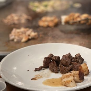 Benihana - Chandler - Maybe our chef was angry proving his seniority and makes his point ! - Sushi Bars Near Me - Chandler, Arizona