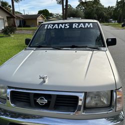 Dynamic 7 - Papa's windshield.