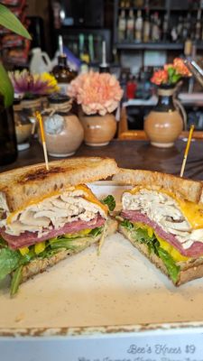Mudgie's Deli and Bar by null