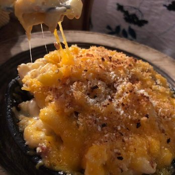 Jus' Mac - All American mac n cheese with bacon added - Comfort Food Near Me - Houston, Texas