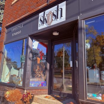 SKŌSH - Exterior of building - Coffee & Tea Near Me - Indianapolis, Indiana