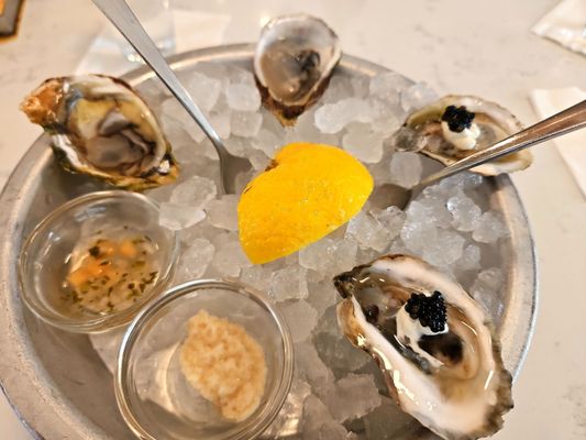 Little Em's Oyster Bar by null Little Em's Oyster Bar by null