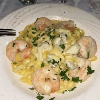 Dimaio Cucina - Fettuccine Neptune - Italian Near Me - Berkeley Heights, New Jersey