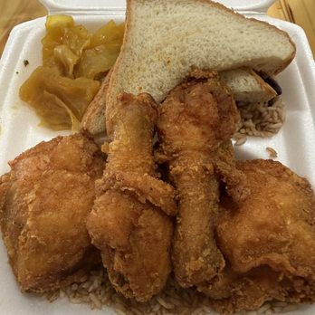 Seana's - 2026 April - Fried chicken meal - Caribbean Near Me - Orlando, Florida