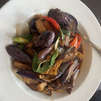 Lemongrass Bistro - Eggplant - Thai Near Me - Martinez, California