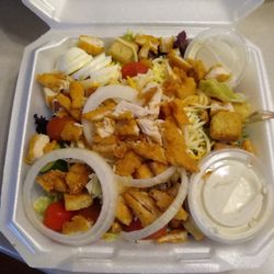 Debbie's On Broadway - Crispy chicken salad