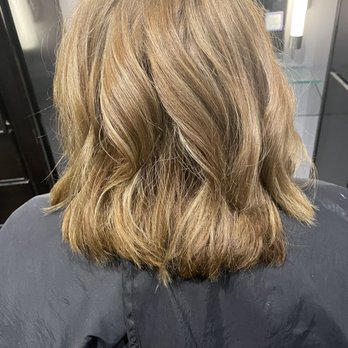 The Collage Salon - Hair Salons Near Me - Seattle, Washington
