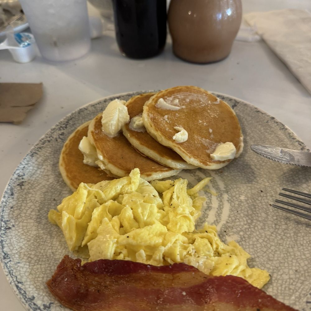 The Pancake Pantry - Small appetite plate - Breakfast & Brunch Near Me - Nashville, Tennessee The Pancake Pantry - Small appetite plate - Breakfast & Brunch Near Me - Nashville, Tennessee