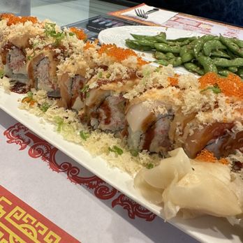 Hughson Asian Kitchen - Hughson Huskies roll & garlic edamame - Chinese Near Me - Hughson, California