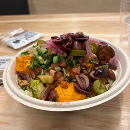 Basaltic Date Chicken Bowl