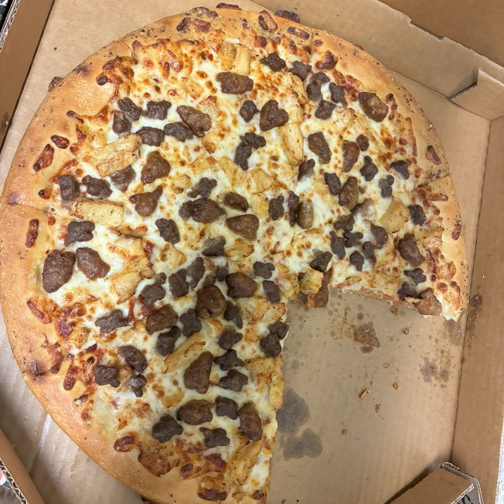Pizza Hut - Custom Hand-Tossed Pizza - Pizza Near Me - Duncanville, Texas