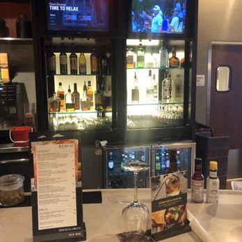Courtyard by Marriott Stafford Quantico - Bar, 3.9.2020. - Hotels Near Me - Stafford, Virginia Courtyard by Marriott Stafford Quantico - Bar, 3.9.2020. - Hotels Near Me - Stafford, Virginia
