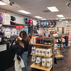 Hibbett Sports