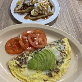 HILLS COUNTRY KITCHEN - 79 Photos & 132 Reviews - 32357 Yucaipa Blvd ...