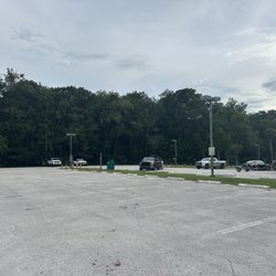 Ray Wayside Park - Parking
