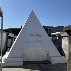 St. Louis Cemetery No. 1 Official Tour - Nicholas Cage's Pyramid Tomb