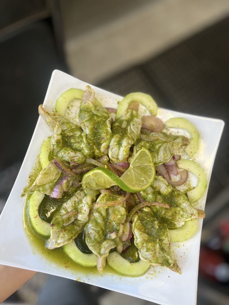 Food from Mariscos el genio