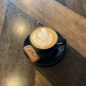 Dichotomy Coffee & Spirits - Gingerbread latte - Coffee & Tea Near Me - Waco, Texas Dichotomy Coffee & Spirits - Gingerbread latte - Coffee & Tea Near Me - Waco, Texas