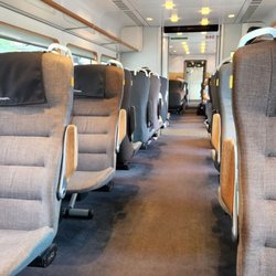 Arlanda Express - Ghost train? No - just great capacity; lots of people elsewhere on the train who didn't get advice from station attendant