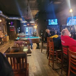 The White House Bar - Home is where the bar is