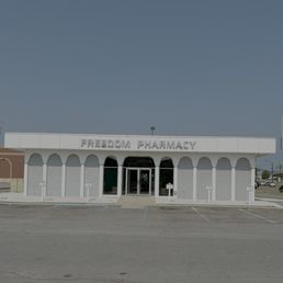 Exterior outside entrance of Freedom Pharmacy - Traditional pharmacy meets holistic wellness -- all in one place, here to help you feel your best. - Hattiesburg, Mississippi Exterior outside entrance of Freedom Pharmacy - Traditional pharmacy meets holistic wellness -- all in one place, here to help you feel your best. - Hattiesburg, Mississippi