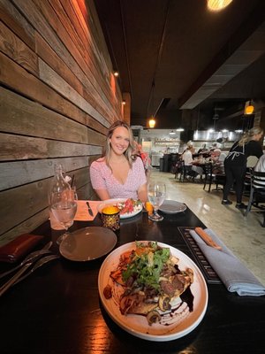 Lewis & Main Restaurant & Bar by null