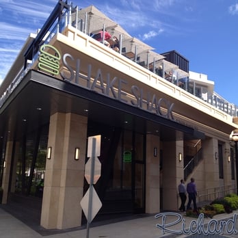 Shake Shack Buckhead - Gorgeous exterior! - Burgers Near Me - Atlanta, Georgia Shake Shack Buckhead - Gorgeous exterior! - Burgers Near Me - Atlanta, Georgia
