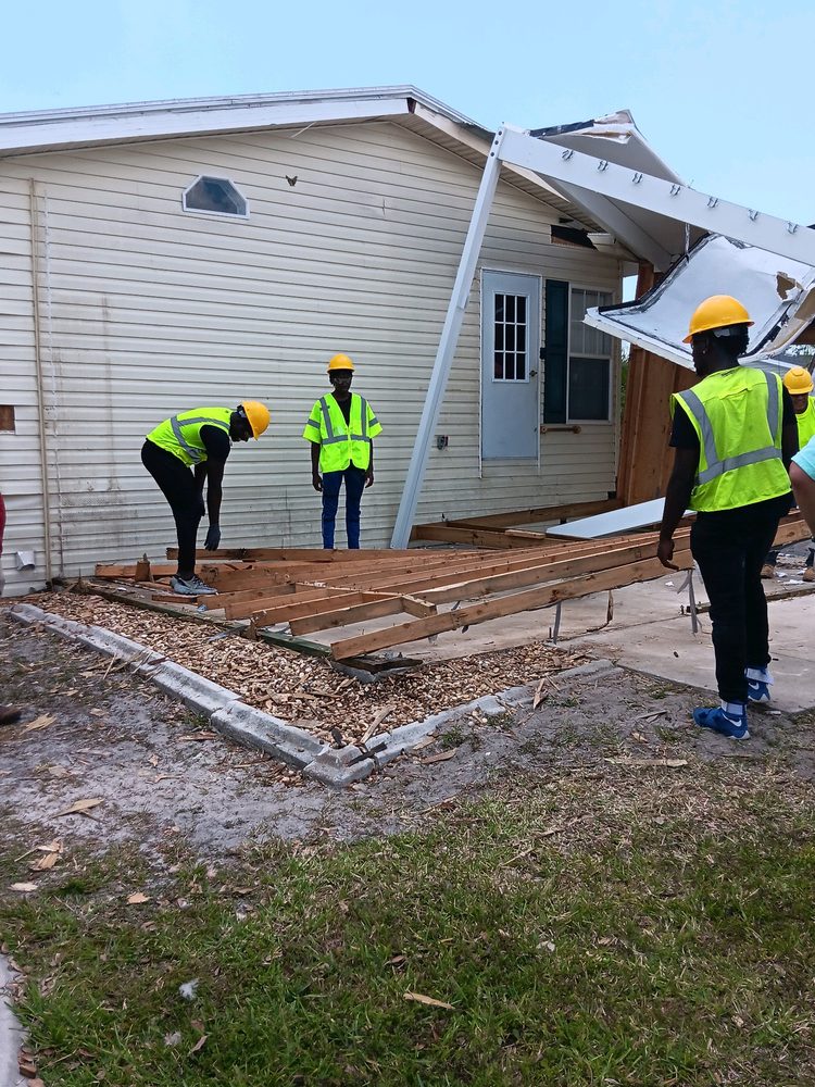 Slide of Hypaer Investments