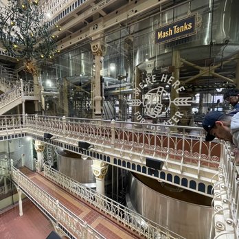 Budweiser Brewery Experience - Beer Tours Near Me - Saint Louis, Missouri