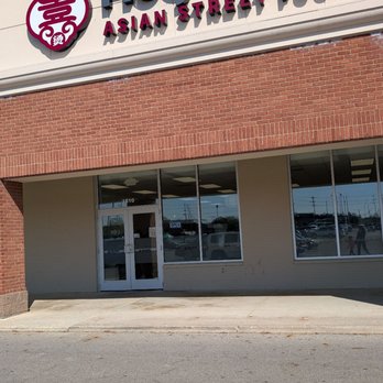 Hey Broth - Front entrance and overhead sign - Asian Fusion Near Me - Columbus, Ohio