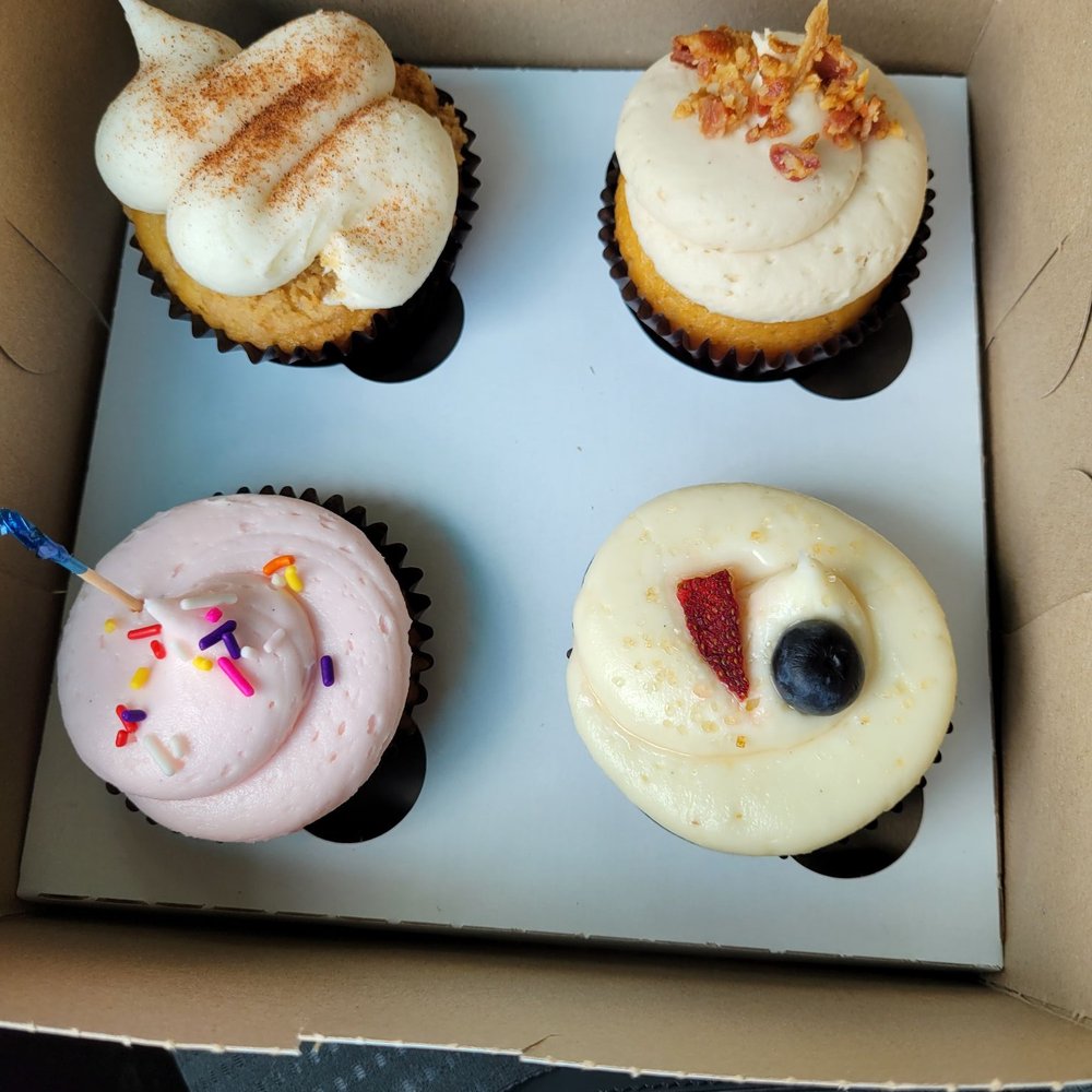 Yummy Cupcakes - 4 pack - Desserts Near Me - Burbank, California Yummy Cupcakes - 4 pack - Desserts Near Me - Burbank, California