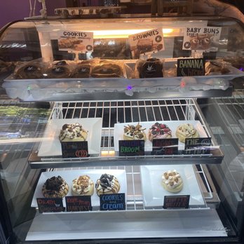 Cinnaholic - What They Look Like - Desserts Near Me - Atlanta, Georgia Cinnaholic - What They Look Like - Desserts Near Me - Atlanta, Georgia