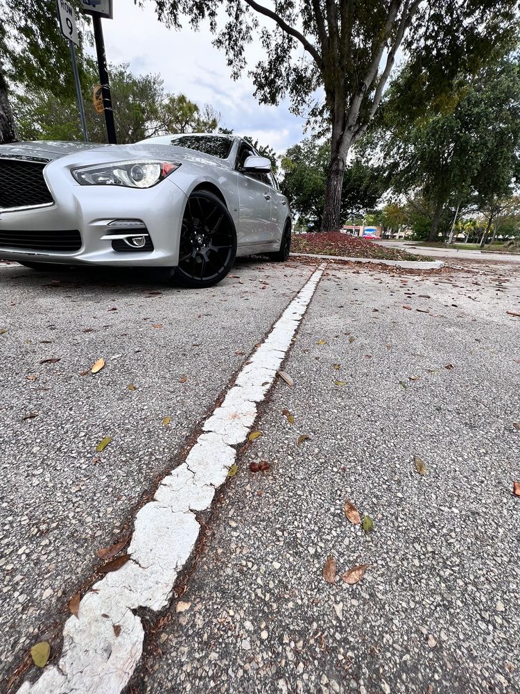 REDLINE AUTO ACCESSORIES & WHEELS Updated May 2024 12 Photos 1079