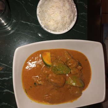 Cafe Tibet - Chicken Curry - Himalayan/Nepalese Near Me - Brooklyn, New York Cafe Tibet - Chicken Curry - Himalayan/Nepalese Near Me - Brooklyn, New York