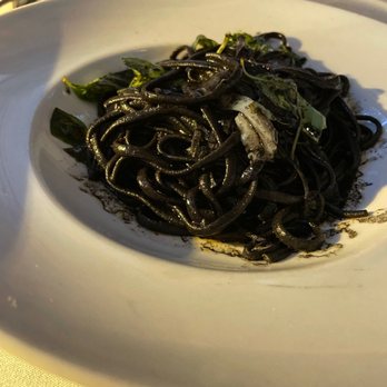 Altro Paradiso - Linguine nero - Italian Near Me - New York, New York