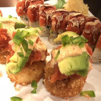 ROLL roll Roll - Sushi Bars Near Me - Los Angeles, California