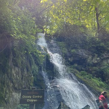 Cosby Campground - Camp area and hiking with waterfalls - Recreation Centers Near Me - Hartford, Tennessee