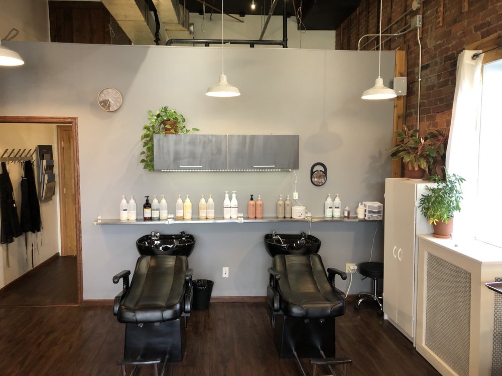APOSTROPHE SALON Updated September 2024 12 Reviews 1031 7th St W