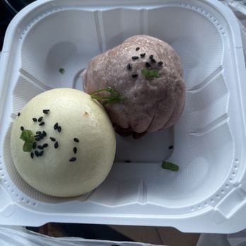 Bun World - Sweet potato and cheeseand Pork buns - Chinese Near Me - Anaheim, California Bun World - Sweet potato and cheeseand Pork buns - Chinese Near Me - Anaheim, California