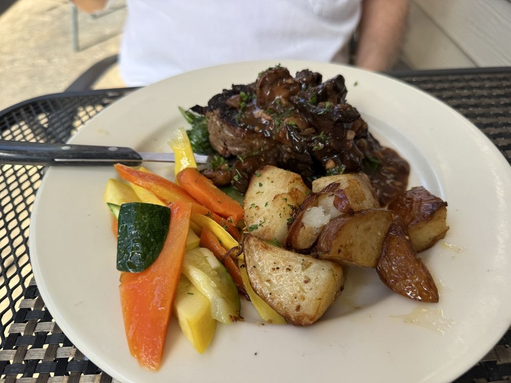 Food from Maple Street Cafe