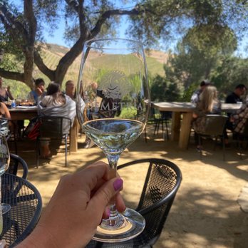 Wellington Coach Wine Tours - Wine Tours Near Me - Solvang, California Wellington Coach Wine Tours - Wine Tours Near Me - Solvang, California