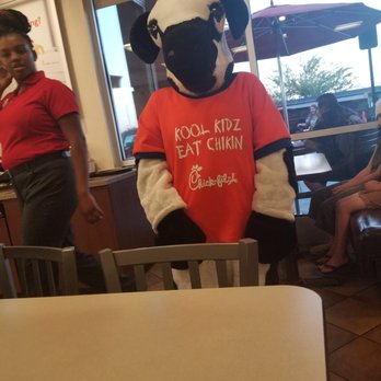 Chick-fil-A - Fast Food Near Me - Fresno, California