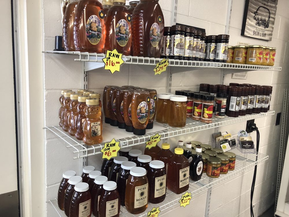 KNIGHTSTOWN LOCKER Updated September 2024 10 Photos 8037 S County