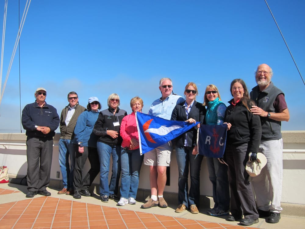 Half Moon Bay Yacht Club Inc Logo