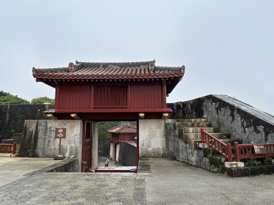 Shuri Castle by null