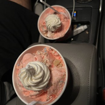 Cold Stone Creamery - barbie ice cream - Ice Cream & Frozen Yogurt Near Me - Wellington, Florida Cold Stone Creamery - barbie ice cream - Ice Cream & Frozen Yogurt Near Me - Wellington, Florida
