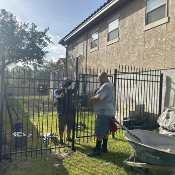 Elite Fence & Welding - Pool Fence - Fences & Gates Near Me Elite Fence & Welding - Pool Fence - Fences & Gates Near Me