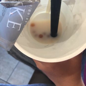 Ding Tea Bolsa - If you zoom in, near the straw, you can see the hair. - Coffee & Tea Near Me - Westminster, California Ding Tea Bolsa - If you zoom in, near the straw, you can see the hair. - Coffee & Tea Near Me - Westminster, California