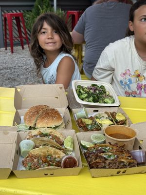 Heffe Tacos by null